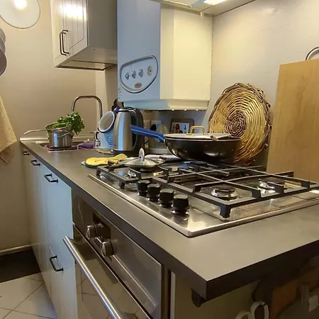 Apartamento Borgo Pignolo - In With Private Bathroom And Shared Shower